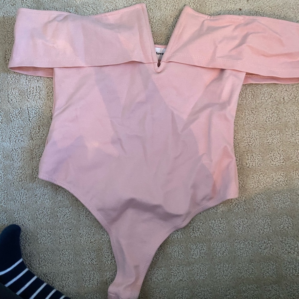 Supper down bodysuit (revolve)